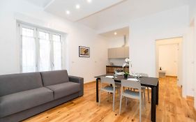 Cenisia District Perosa Roomy Flat